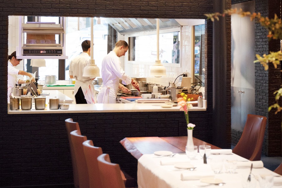 restaurant-dame-de-pic-salle